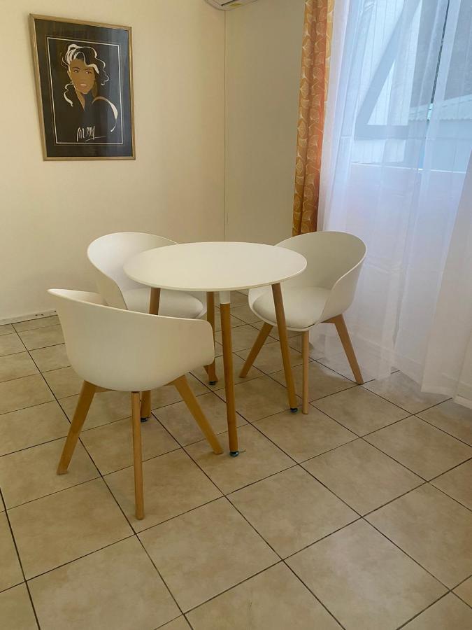 Location Studio Villa Sainte-Anne  Ngoại thất bức ảnh